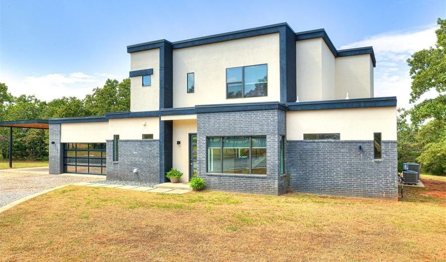 13551 High Pointe Dr, Arcadia, OK 73007 - 3 Beds, 3 Bath