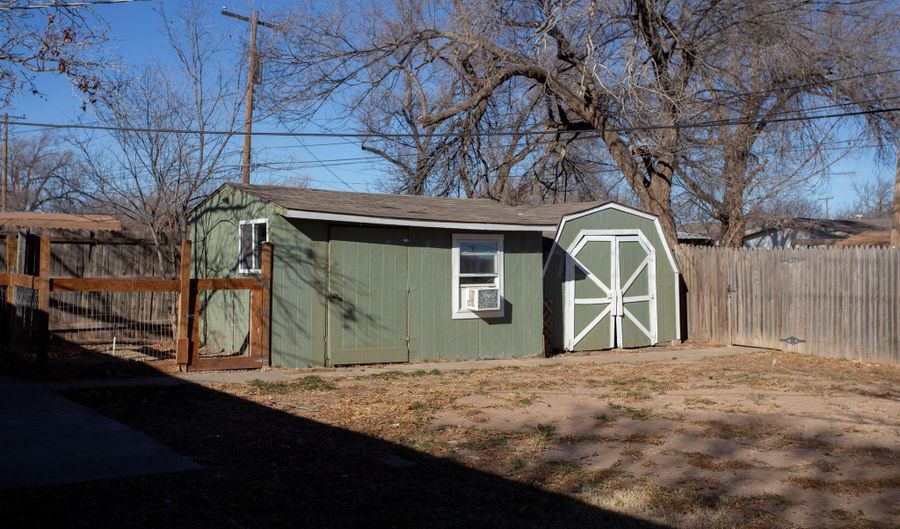 4802 HALL Ave, Amarillo, TX 79109 - 4 Beds, 2 Bath