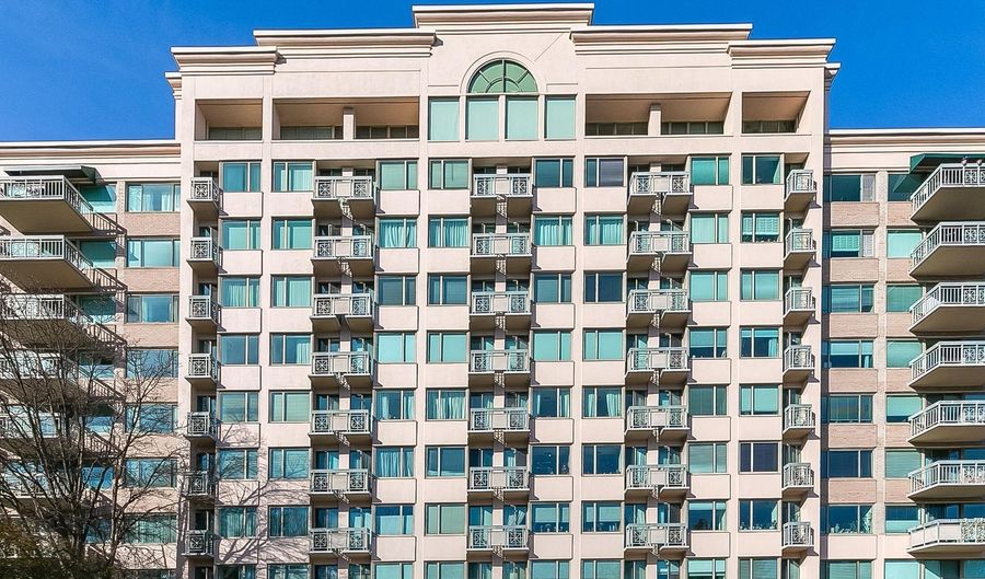 5450 WHITLEY PARK Ter 209, Bethesda, MD 20814 - 2 Beds, 2 Bath