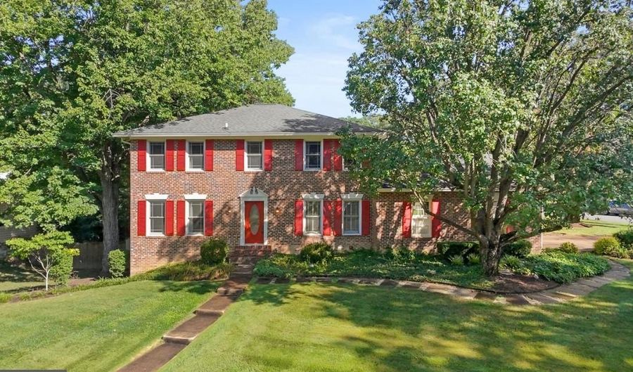 3716 KRYSIA Ct, Annandale, VA 22003 - 4 Beds, 4 Bath