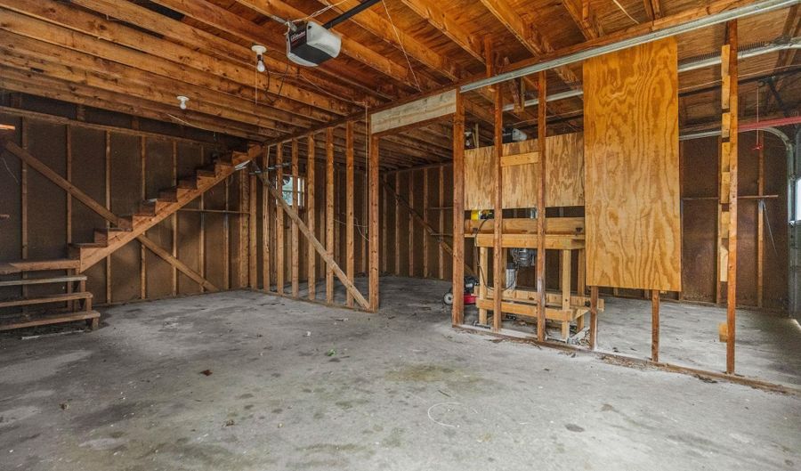 108 Duval Dr, Spartanburg, SC 29307 - 4 Beds, 2 Bath