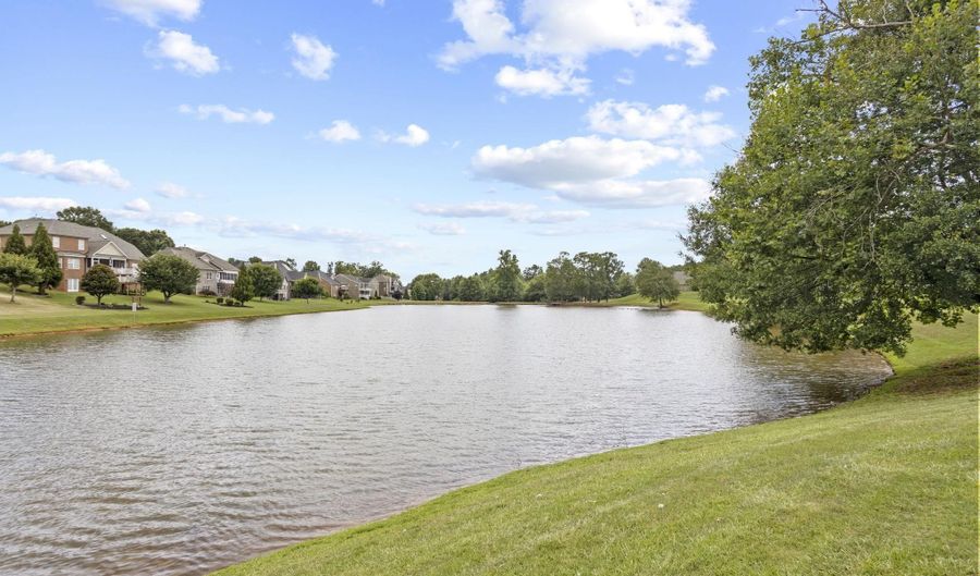 413 Pierview Way, Boiling Springs, SC 29316 - 3 Beds, 3 Bath