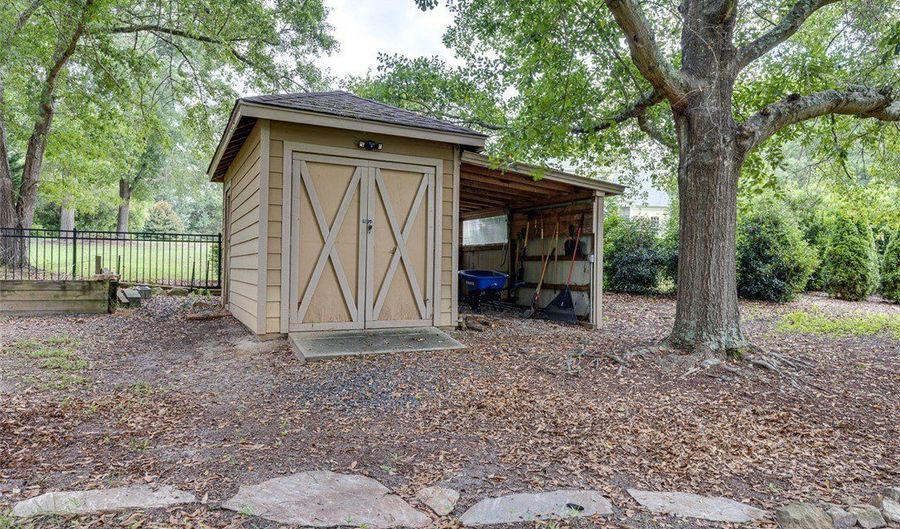 130 Steeplechase, Belton, SC 29627 - 4 Beds, 4 Bath