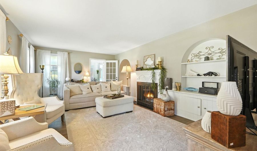 1756 Cherry St, Huntington, IN 46750 - 4 Beds, 2 Bath