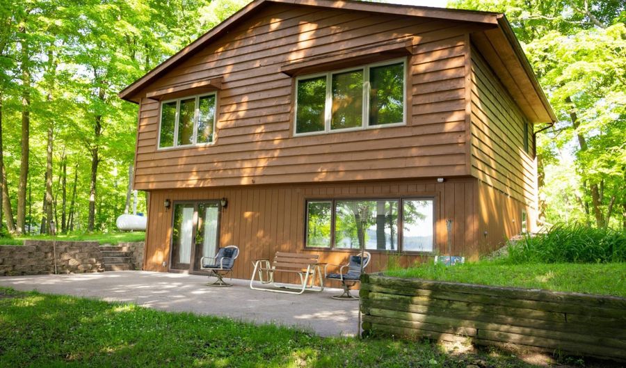 31620 395th Pl, Aitkin, MN 56431 - 3 Beds, 2 Bath
