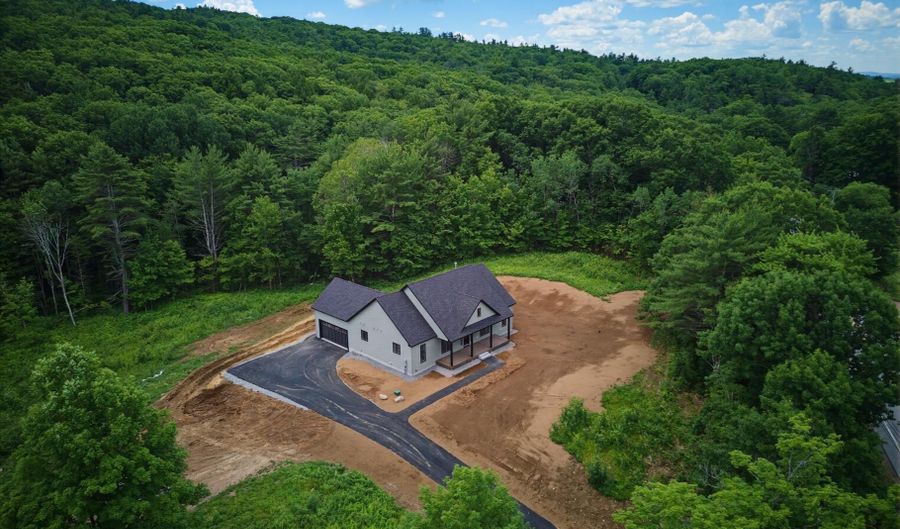 713 Province Rd, Belmont, NH 03220 - 3 Beds, 3 Bath