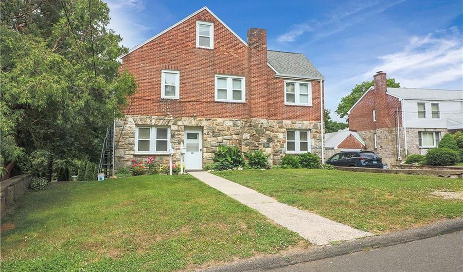 110 Joffre Ave, Stamford, CT 06905 - 3 Beds, 1 Bath