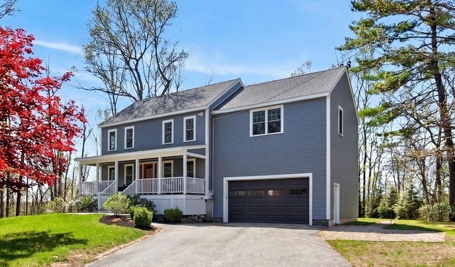 34 Wheeler Rd, Bolton, MA 01740 - 4 Beds, 3 Bath