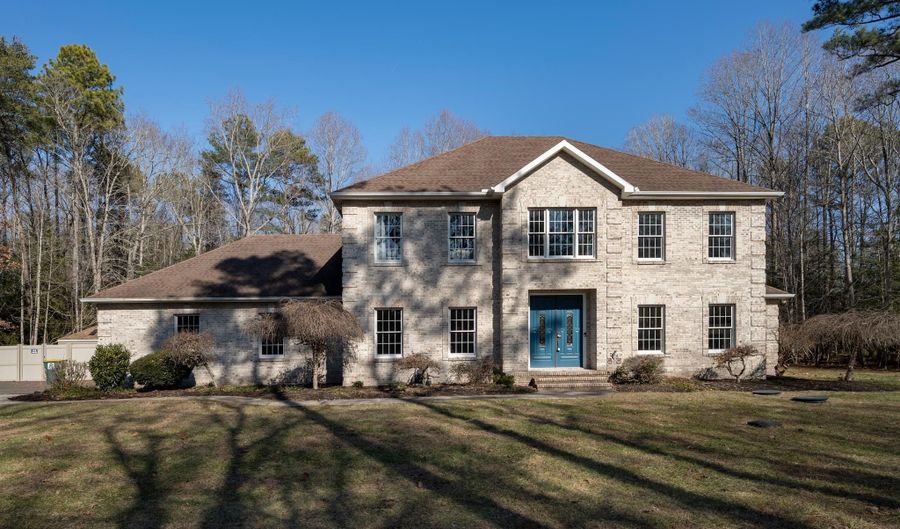 30795 HOLLYMOUNT Rd, Harbeson, DE 19951 - 5 Beds, 4 Bath