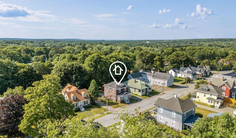 31 Wiley St, Bangor, ME 04401 - 4 Beds, 2 Bath