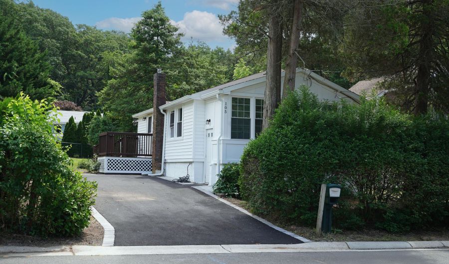 105 Owens Ave, Atlantic Highlands, NJ 07716 - 2 Beds, 1 Bath