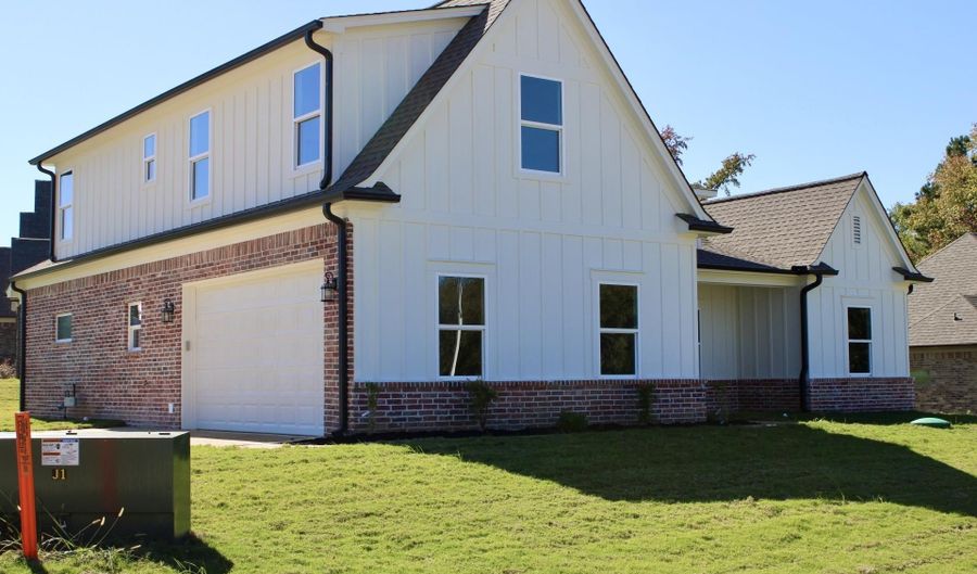 29 MERINO Dr, Atoka, TN 38004 - 5 Beds, 3 Bath