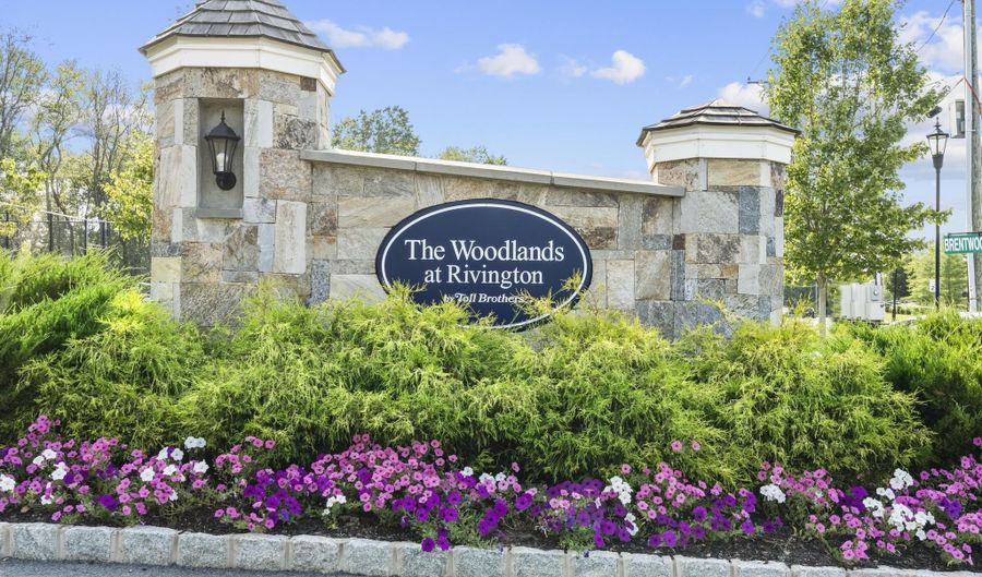 5 W Cross Trl 5, Danbury, CT 06810 - 3 Beds, 4 Bath
