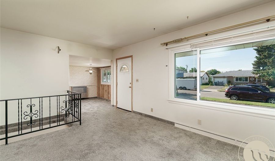 4631 Phillip St, Billings, MT 59101 - 3 Beds, 2 Bath