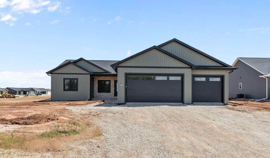 N9274 HOMESTEAD Lane, Appleton, WI 54915 - 3 Beds, 2 Bath