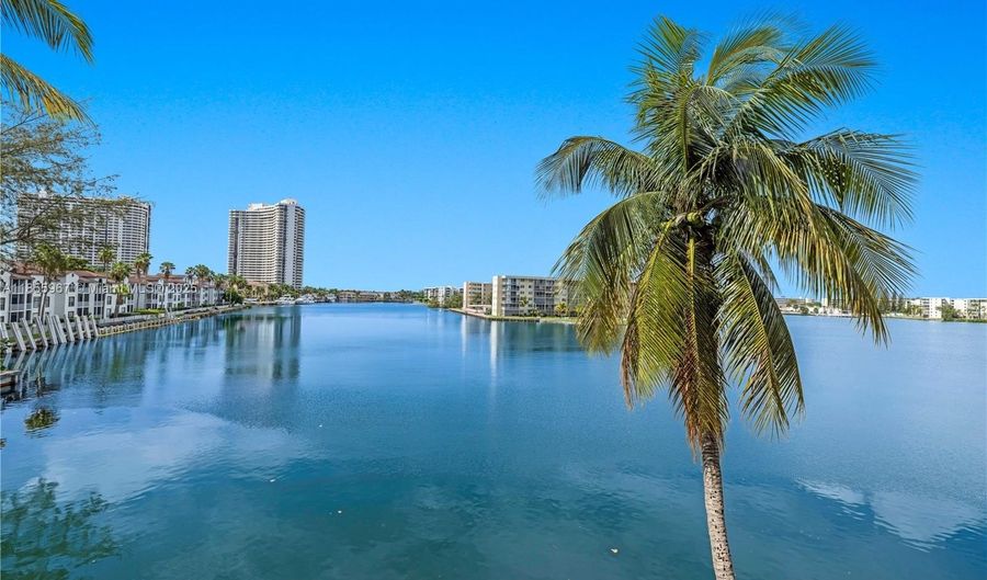 18151 NE 31st Ct 317, Aventura, FL 33160 - 2 Beds, 3 Bath