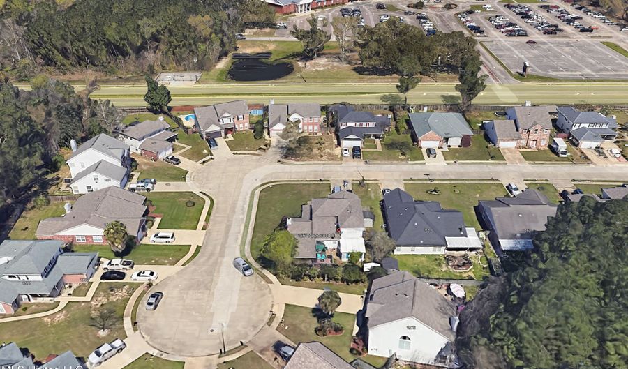 1567 Applewood Ct, Biloxi, MS 39532 - 4 Beds, 3 Bath