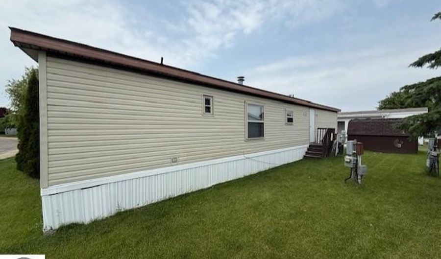 7372 Clans St, Alma, MI 48801 - 3 Beds, 2 Bath