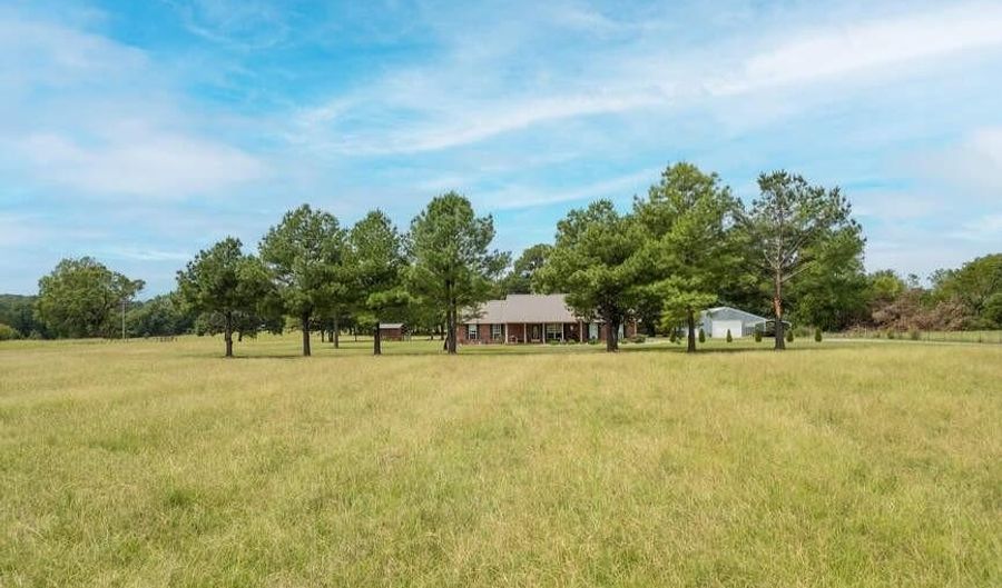 13749 AR-307, Belleville, AR 72824 - 3 Beds, 2 Bath