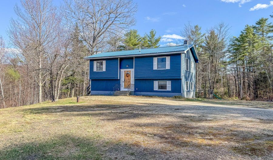 91 Airport Rd, Andover, ME 04216 - 3 Beds, 1 Bath