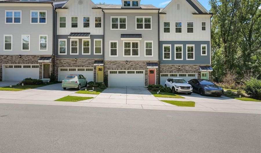 2075 Eva Pearl Dr, Apex, NC 27502 - 3 Beds, 3 Bath
