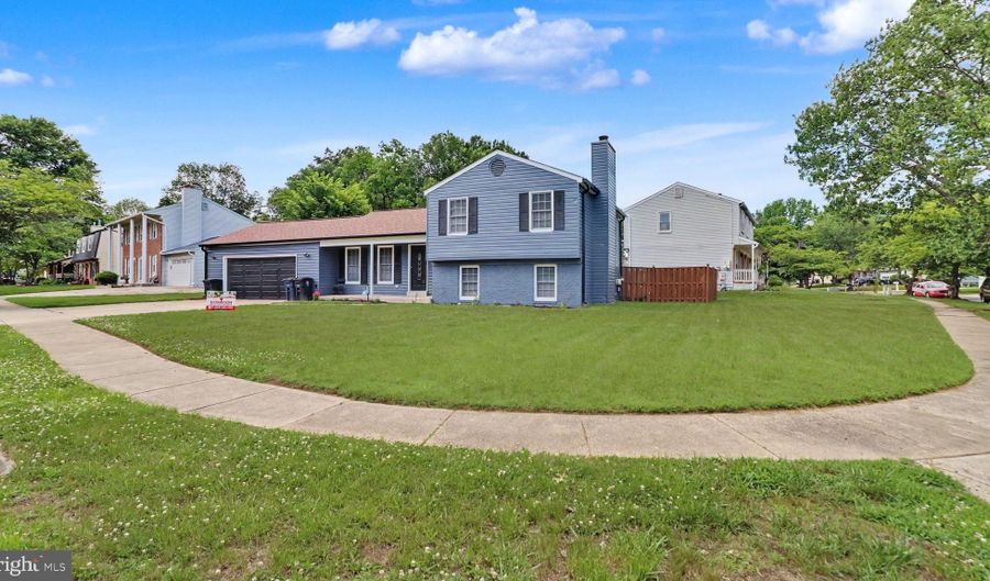 11112 FRUITWOOD Dr, Bowie, MD 20720 - 4 Beds, 3 Bath