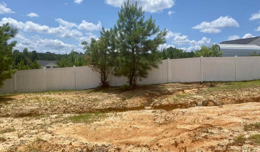 155 Kinsale Dr, Macon, GA 31216 - 4 Beds, 3 Bath