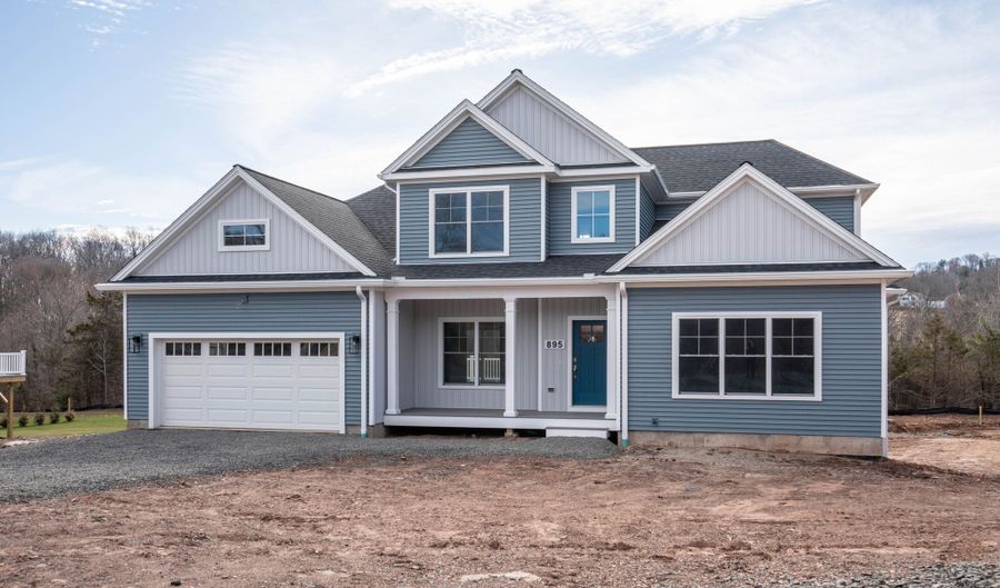 963 High Rd, Berlin, CT 06037 - 3 Beds, 3 Bath