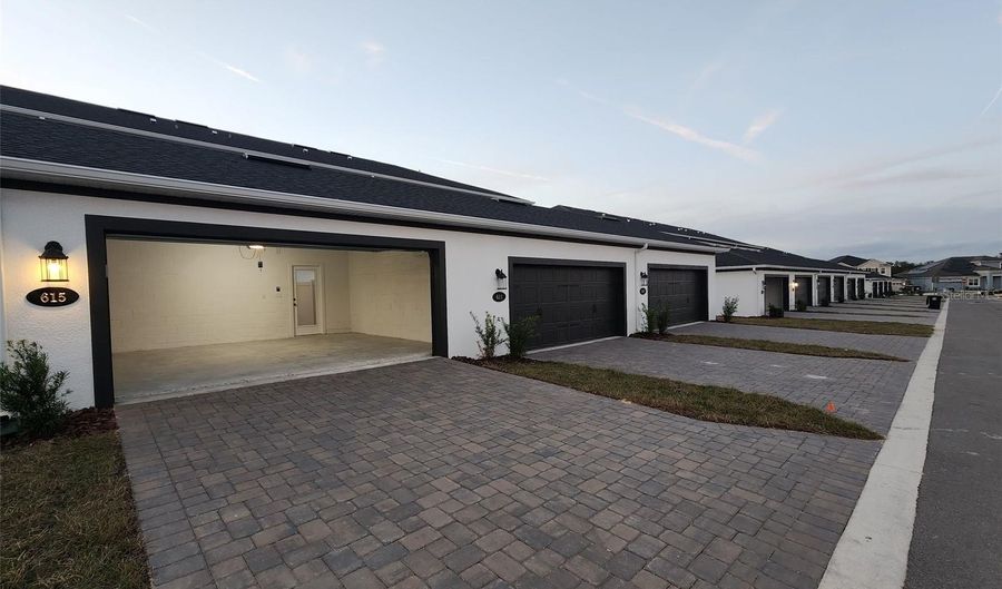 615 POTHOS St, Apopka, FL 32703 - 3 Beds, 3 Bath