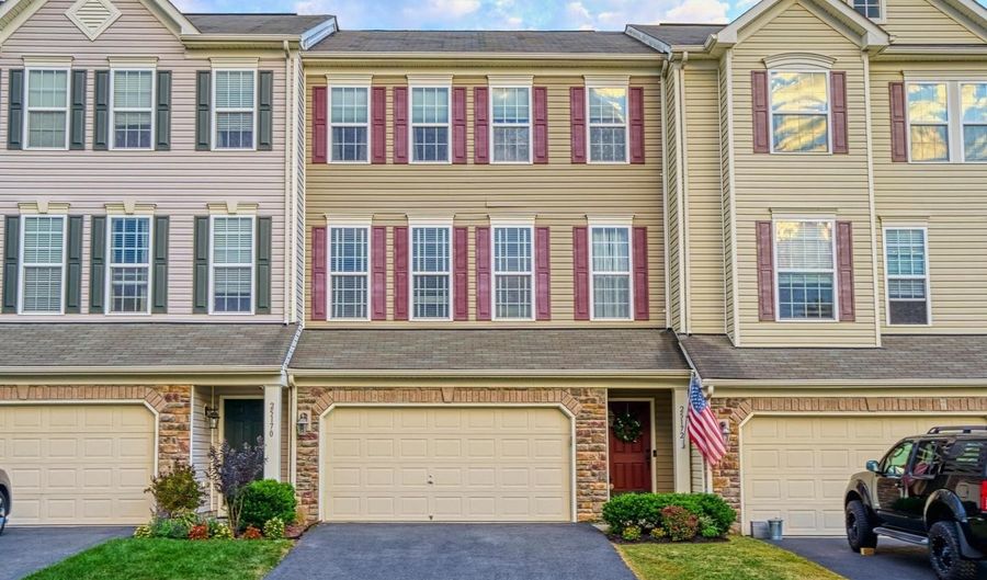 25172 FLUVIAL Ter, Aldie, VA 20105 - 3 Beds, 4 Bath