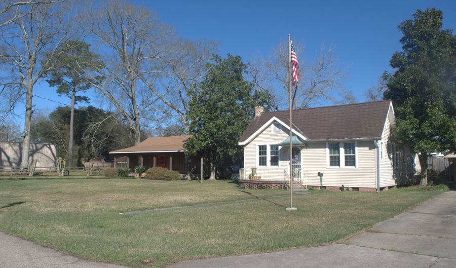 3275 Washington St, Baker, LA 70714 - 3 Beds, 2 Bath