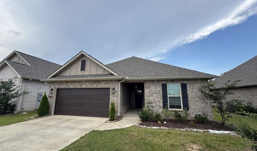 16911 Ted Childs Dr, Athens, AL 35613 - 3 Beds, 2 Bath