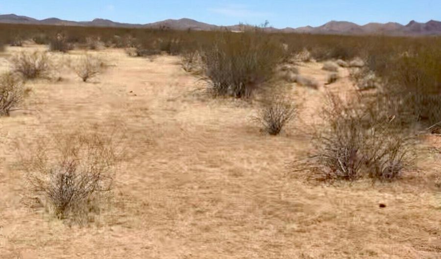 Xxx W Trezler Road, Congress, AZ 85332 - 0 Beds, 0 Bath