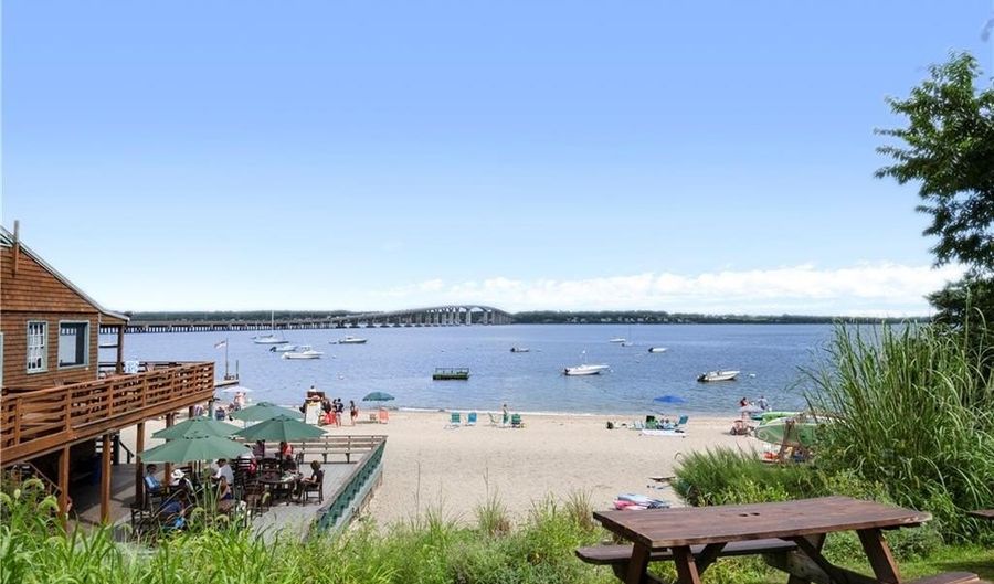 65 Spring St, North Kingstown, RI 02874 - 4 Beds, 2 Bath