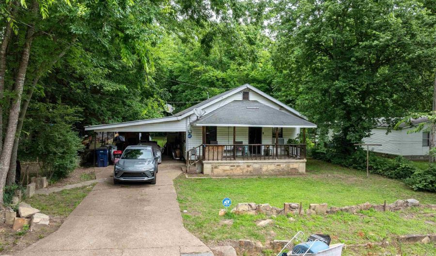 786 Elsie St, Batesville, AR 72501 - 3 Beds, 2 Bath