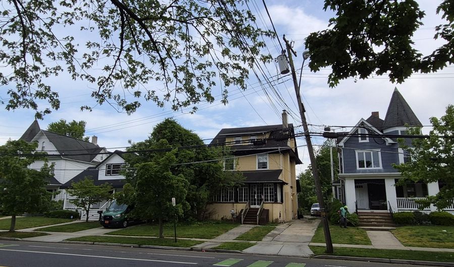 1204 Sunset Ave, Asbury Park, NJ 07712 - 5 Beds, 2 Bath
