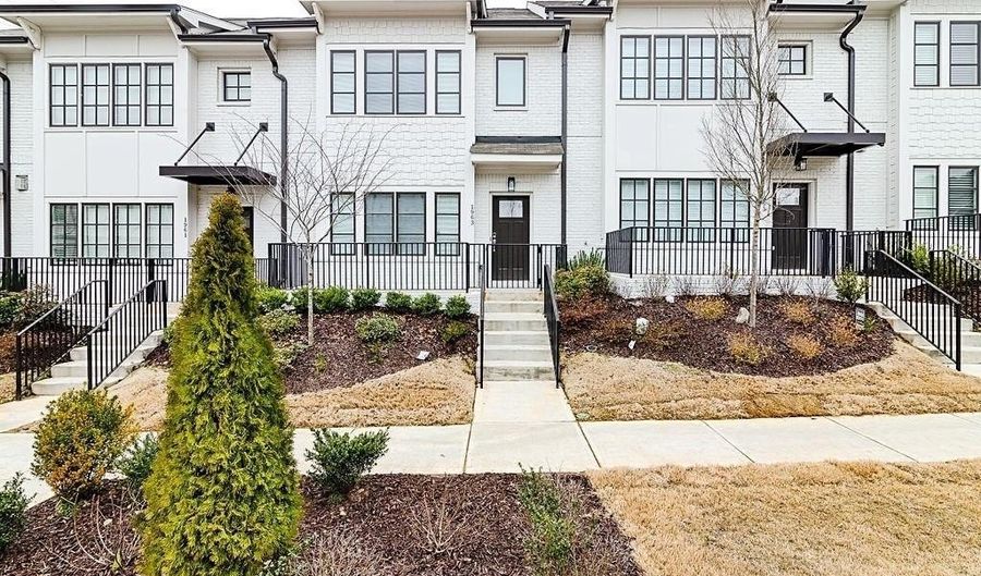 1963 Summit Trce NW, Atlanta, GA 30318 - 3 Beds, 3 Bath
