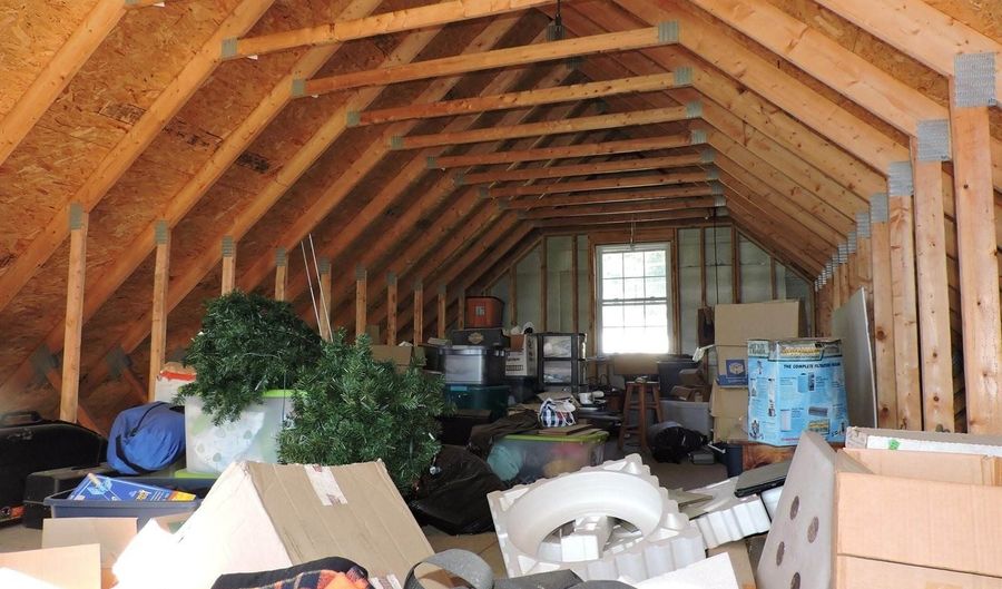 82 Townsend Rd, Augusta, ME 04330 - 4 Beds, 2 Bath