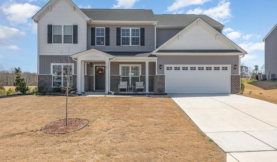 300 Rosewood Ln, Youngsville, NC 27596 - 5 Beds, 3 Bath