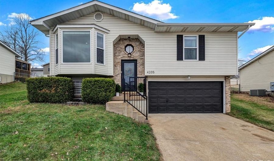 4205 Sunny Glen Ct, Arnold, MO 63010 - 2 Beds, 2 Bath