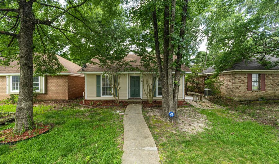 178 Cumberland Rd B, Brandon, MS 39047 - 3 Beds, 2 Bath