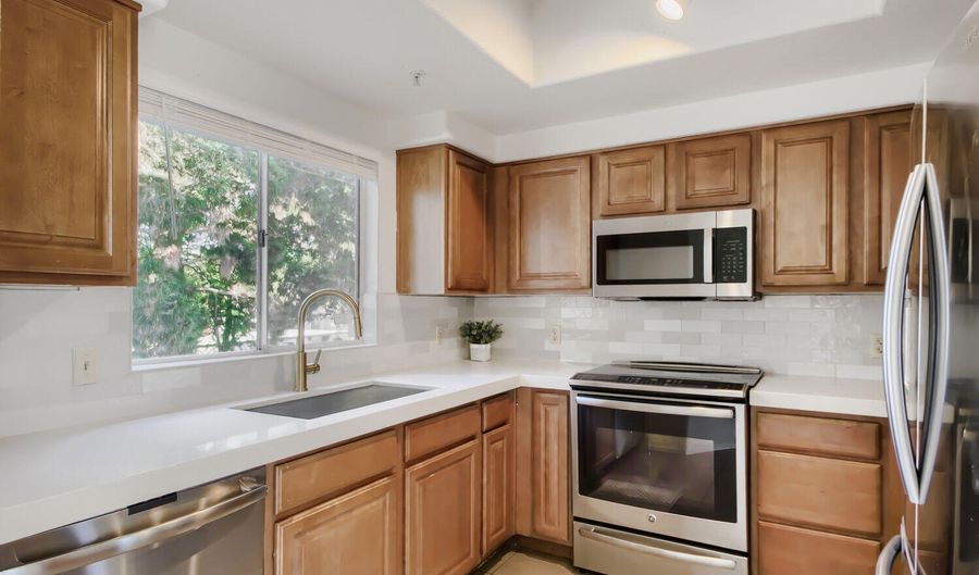 1825 W Ray Rd Apt 2125, Chandler, AZ 85224 - 3 Beds, 2 Bath