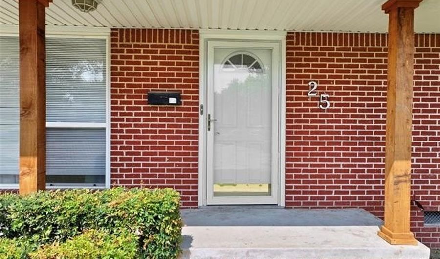 25 Hillcrest, Ardmore, OK 73401 - 4 Beds, 1 Bath