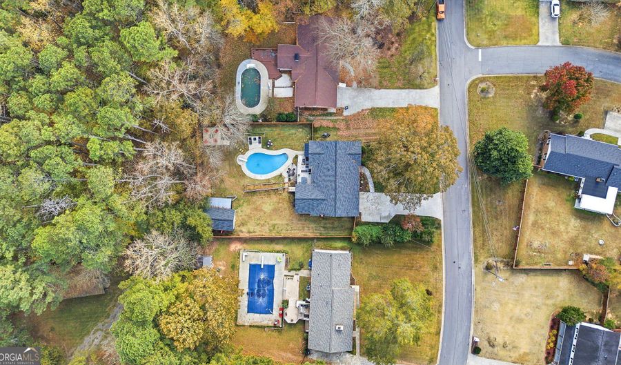 5080 Maryland Dr NW, Acworth, GA 30101 - 4 Beds, 2 Bath