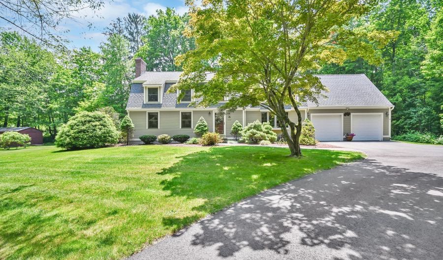 373 Broad Way, Coventry, CT 06238 - 4 Beds, 4 Bath