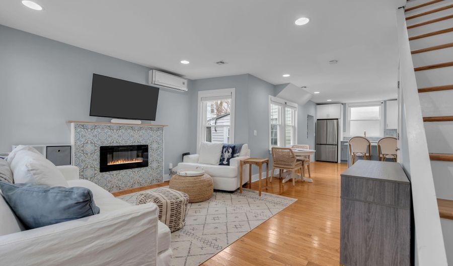 903 Emory St, Asbury Park, NJ 07712 - 2 Beds, 3 Bath