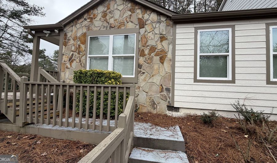 6810 Panda Dr B, Austell, GA 30168 - 2 Beds, 2 Bath