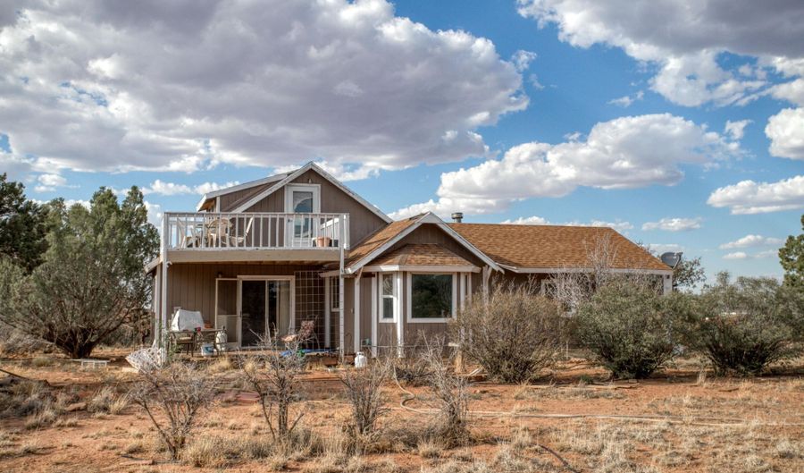76 County Road N5552, Concho, AZ 85924 - 2 Beds, 1 Bath