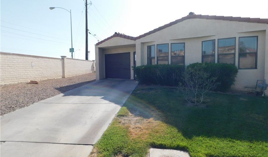 5691 Hobble Creek Dr, Las Vegas, NV 89120 - 3 Beds, 2 Bath