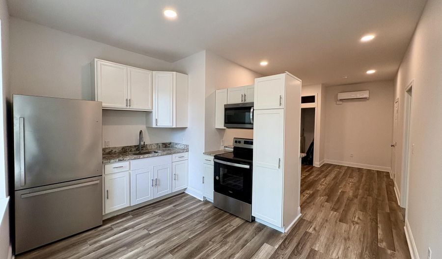 108 W LOOCKERMAN St 1, Dover, DE 19904 - 1 Beds, 1 Bath